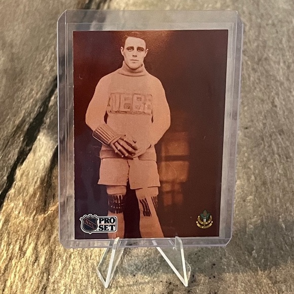 NHL Joe Malone “le fantôme” 1991 French Hockey Card Pro Set #332 - Picture 4 of 9